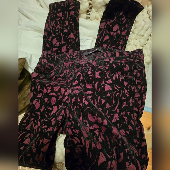 J Brand.Mulberry Brocade Pants, Size 27. - Picture 5 of 9
